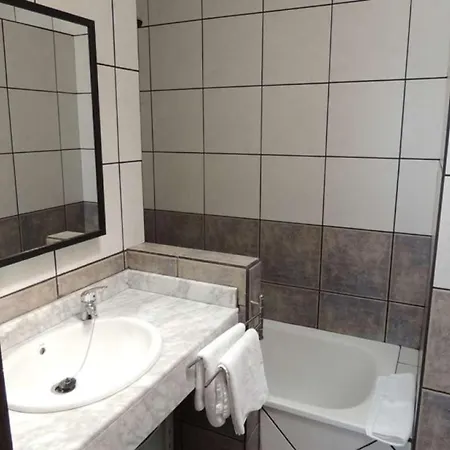 Playa Blanca Sleeps 6 Pool Wifi Villa *
