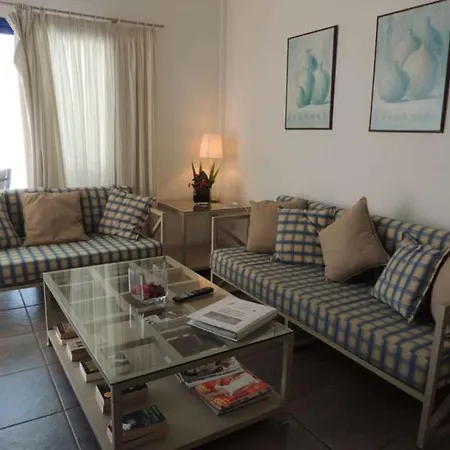Playa Blanca Sleeps 6 Pool Wifi Vila *