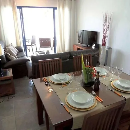 Villa Playa Blanca Sleeps 6 Pool Wifi